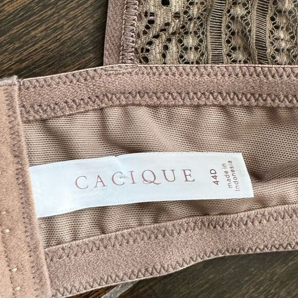 🖤 Cacique Boost Plunge Bra | Size 44D | Zebra Print with Lace Racerback EUC - Picture 5 of 10